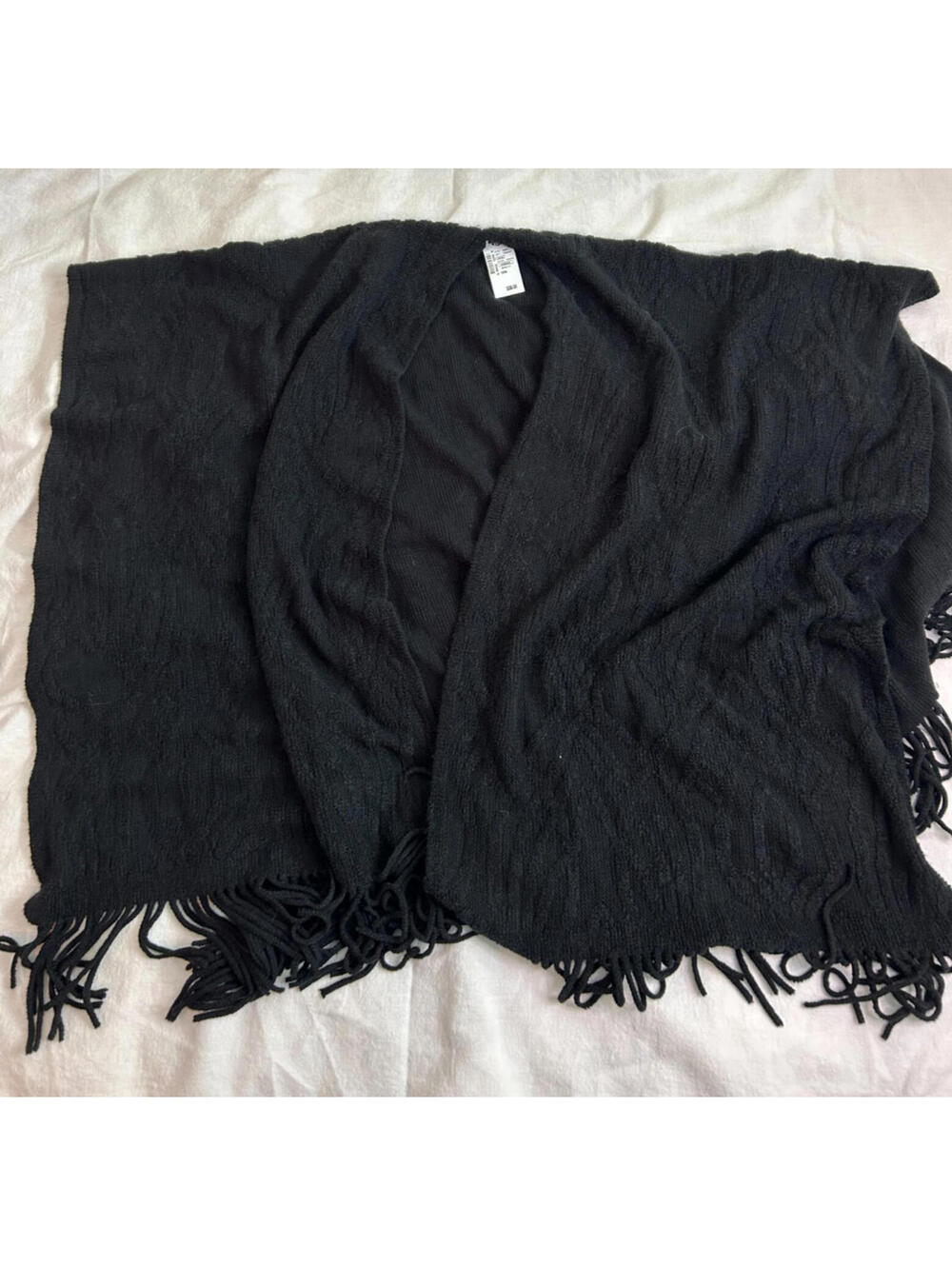 Steve Madden Medallion Brushed Topper Cape Fringed Open Front One Size NWT